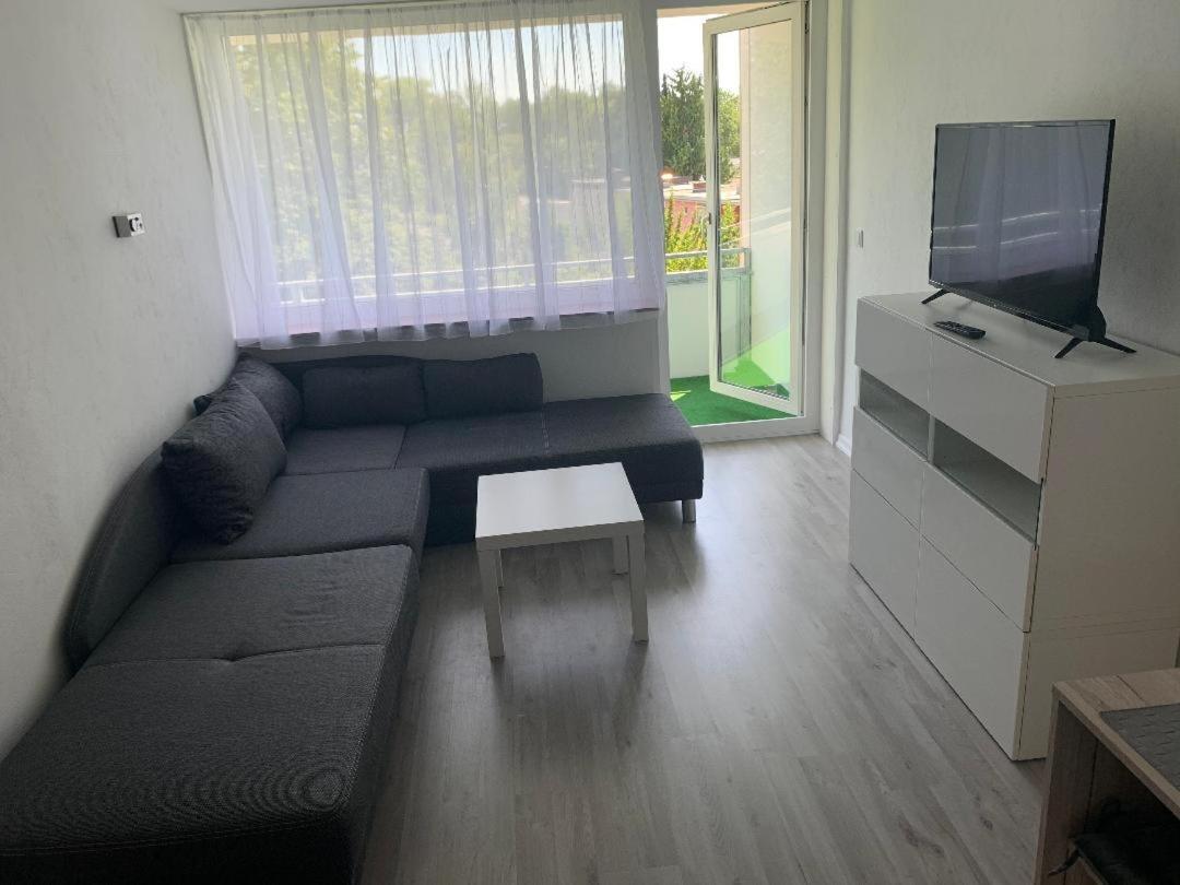 3 Zimmer Messe Wohnung Ганновер Екстер'єр фото